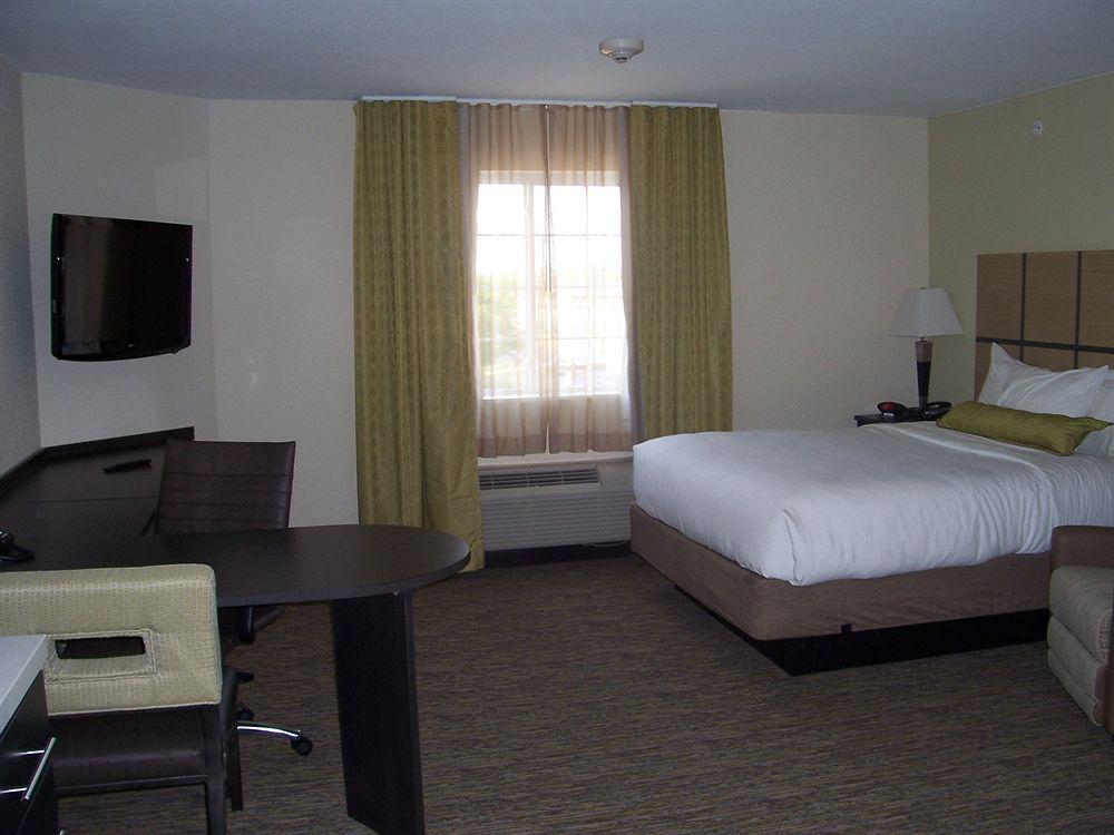 Candlewood Suites Woodward By Ihg Exterior photo